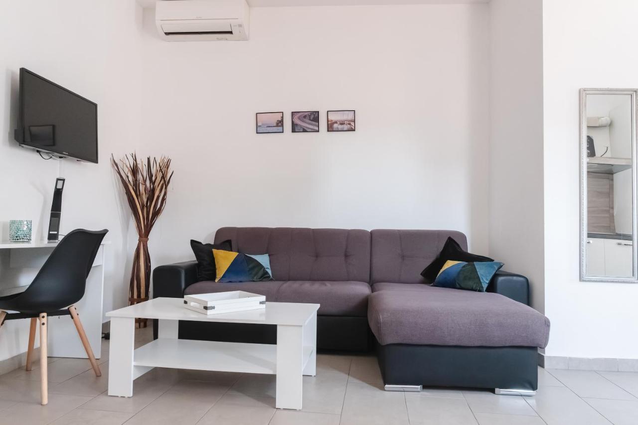 Apartman Apartments Time For Sea *